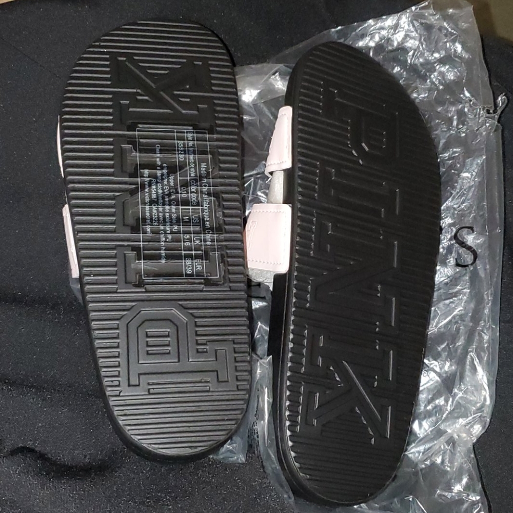 PINK VICTORIA'S SECRET SLIDES light pink - Picture 6 of 8